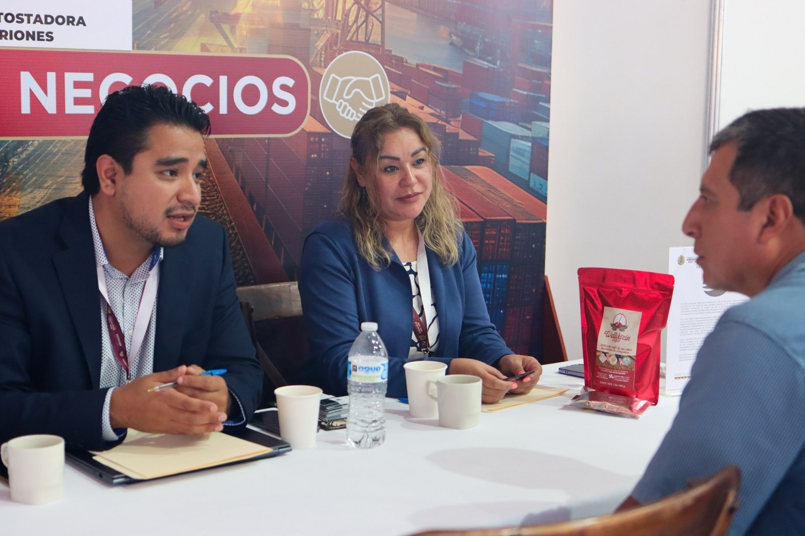 Escuchando a productores en el evento SEDECOP Veracruz te Impulsa